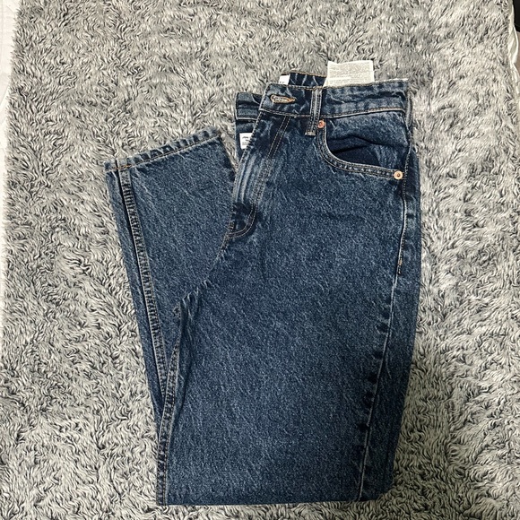 ZARA Mom fit jeans - Picture 2 of 5